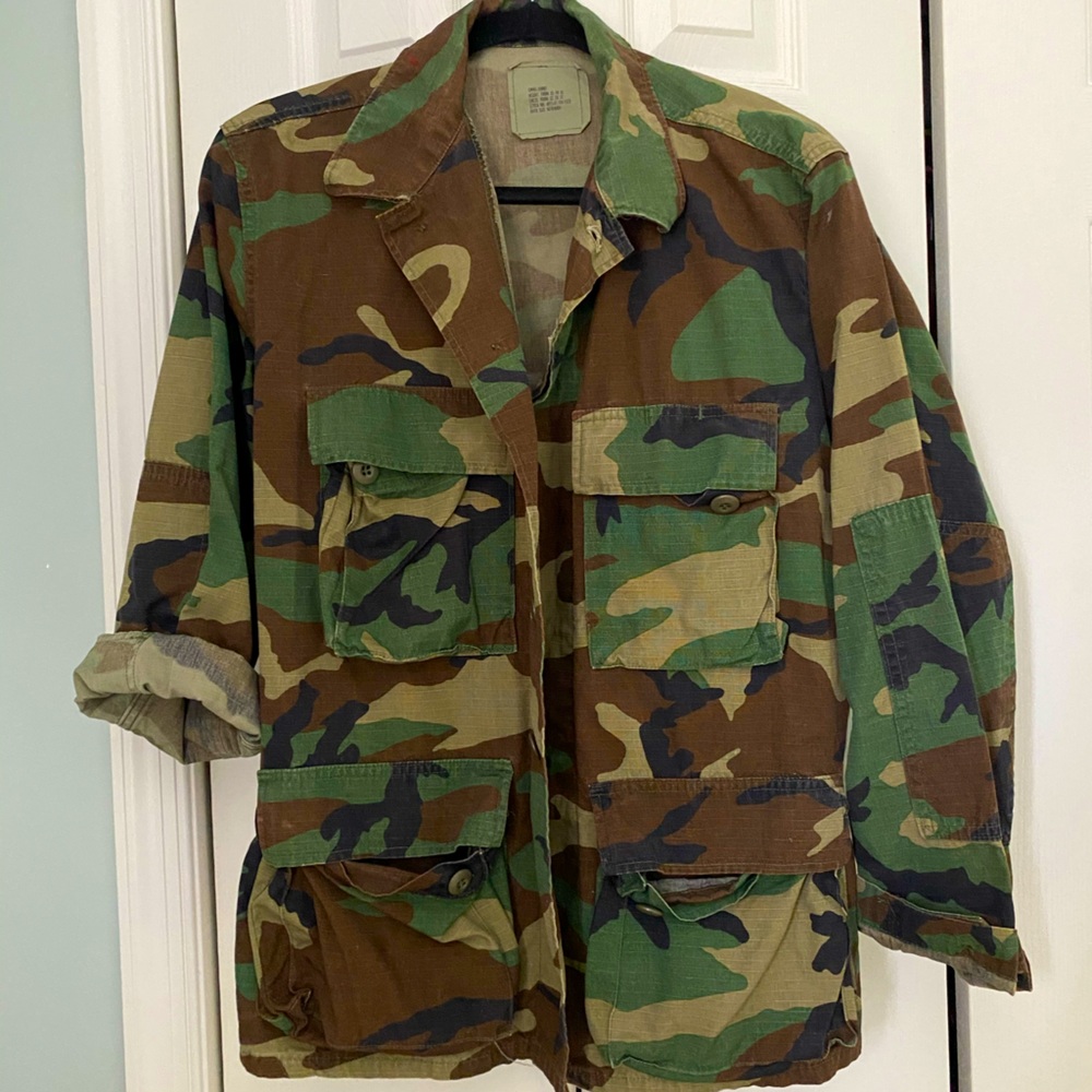 Authentic Army/ Navy Camo Jacket ⛺️